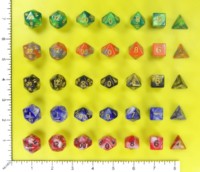 Dice : MINT56 UNKNOWN CHINESE IRIDESCENT SWIRL