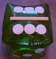 Dice : MINT26 UNKNOWN 16 INCH INFLATABLE 02